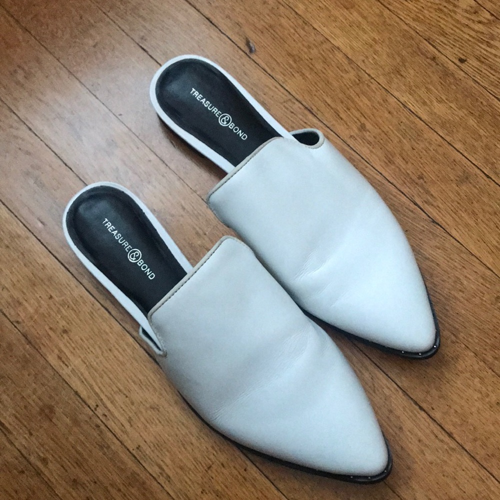White mules